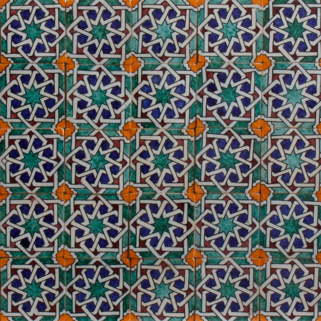 Hand-painted tile Bayan