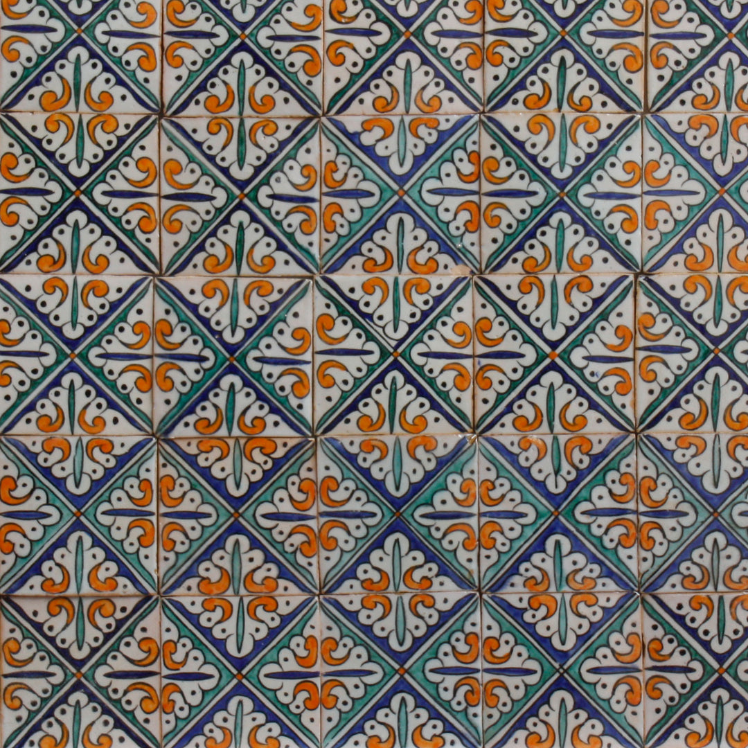 Hand-painted tile Hanin
