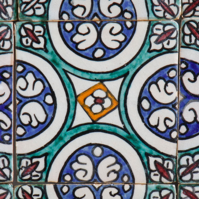 Hand-painted tile Hafsa