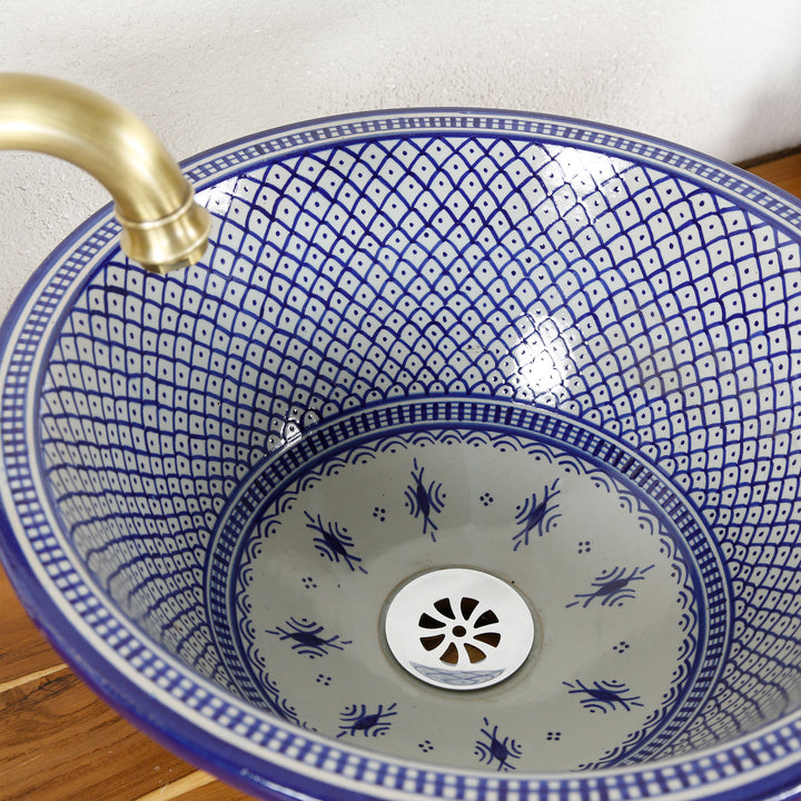 Ceramic sink