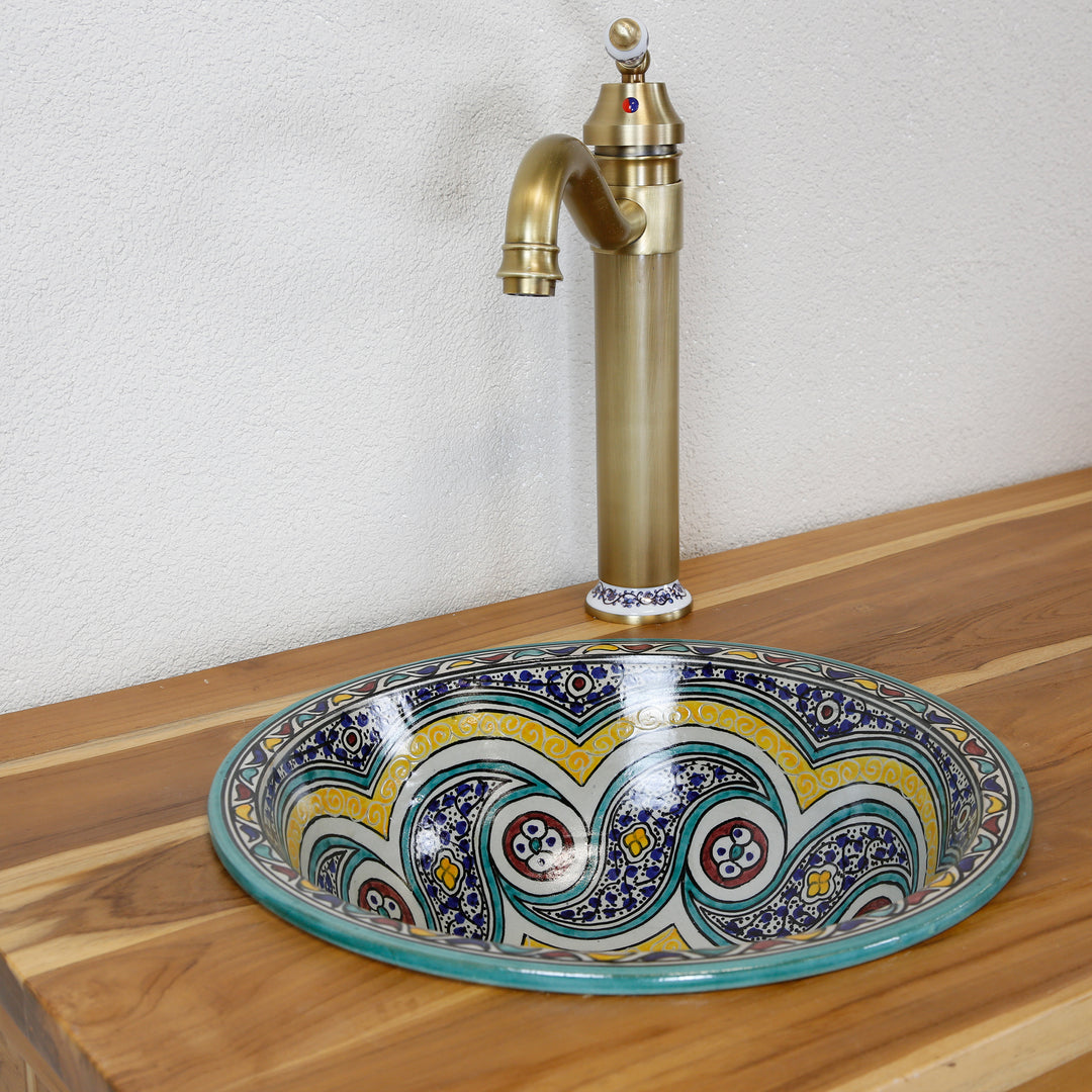 Bathroom sink