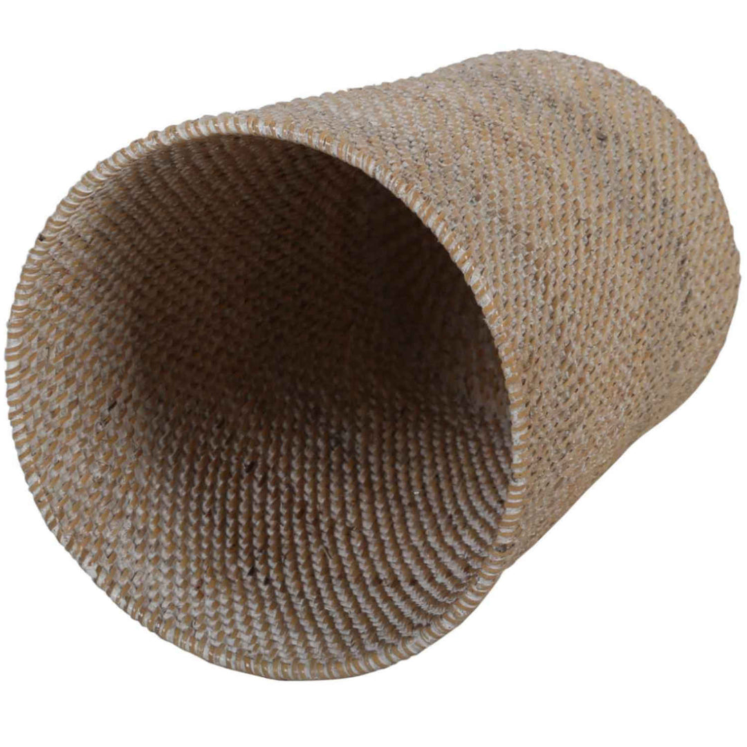 Nila White Wash rattan wastebasket
