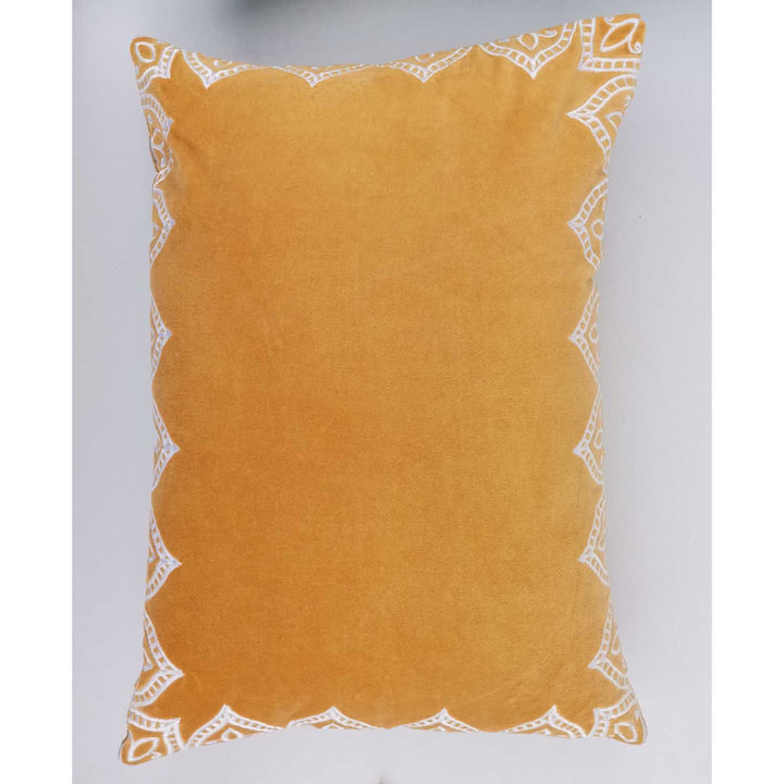 Moroccan velvet cushion Luka
