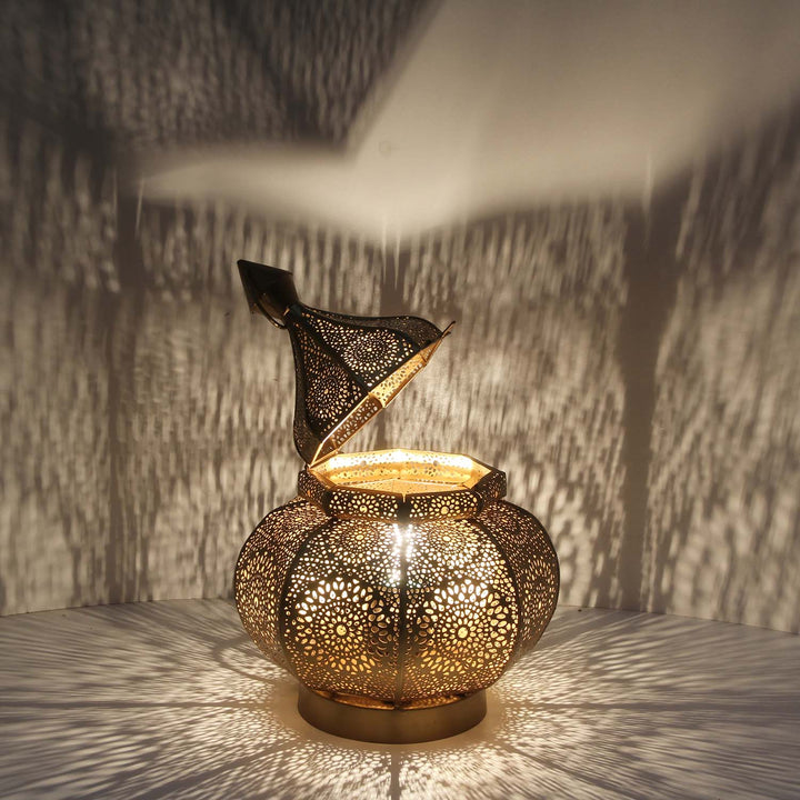 Oriental lamp Gohar