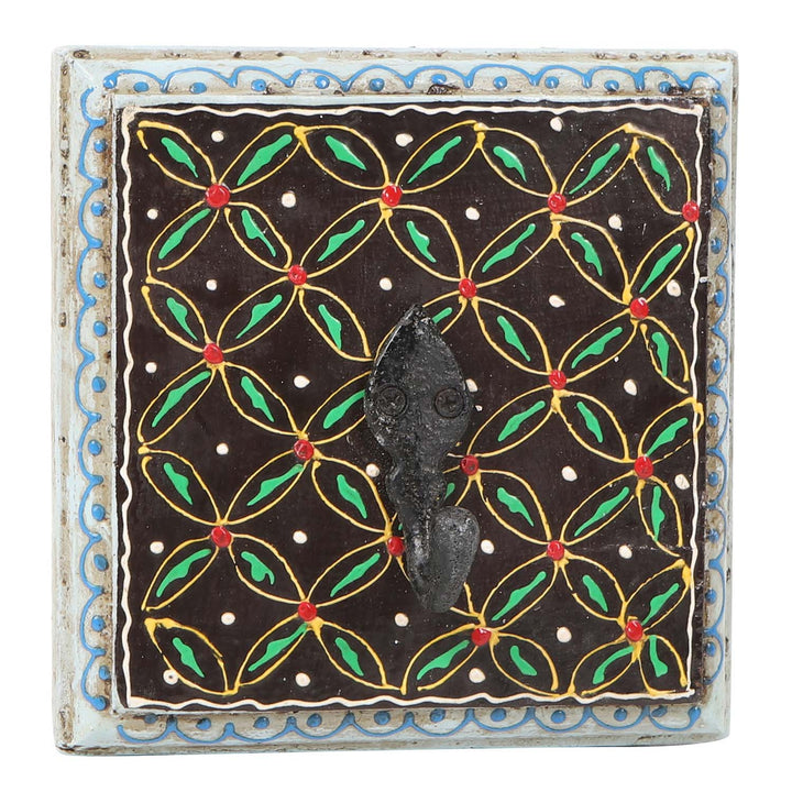 Oriental coat hook Vimala C