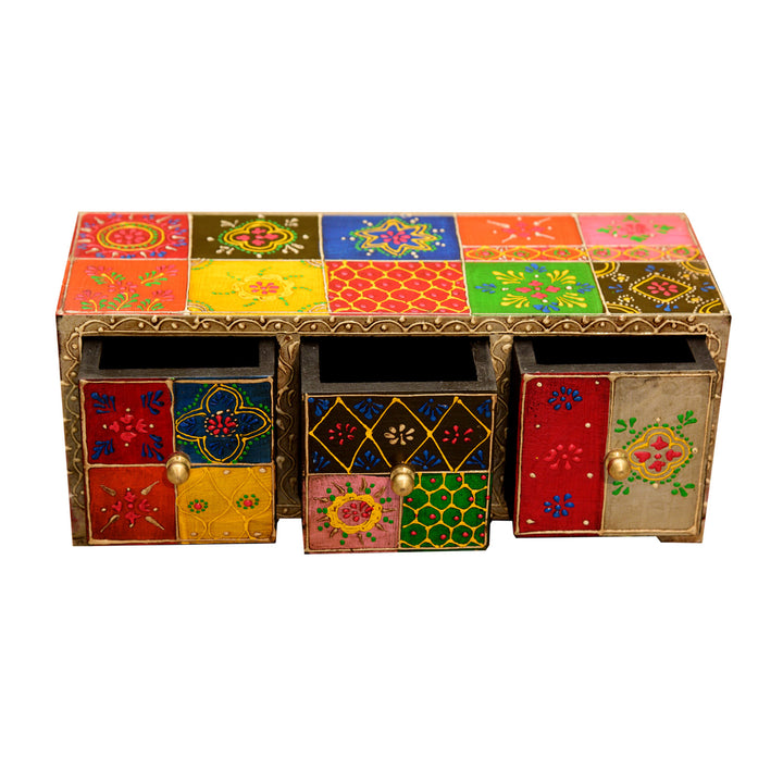Oriental jewelry box Chandi