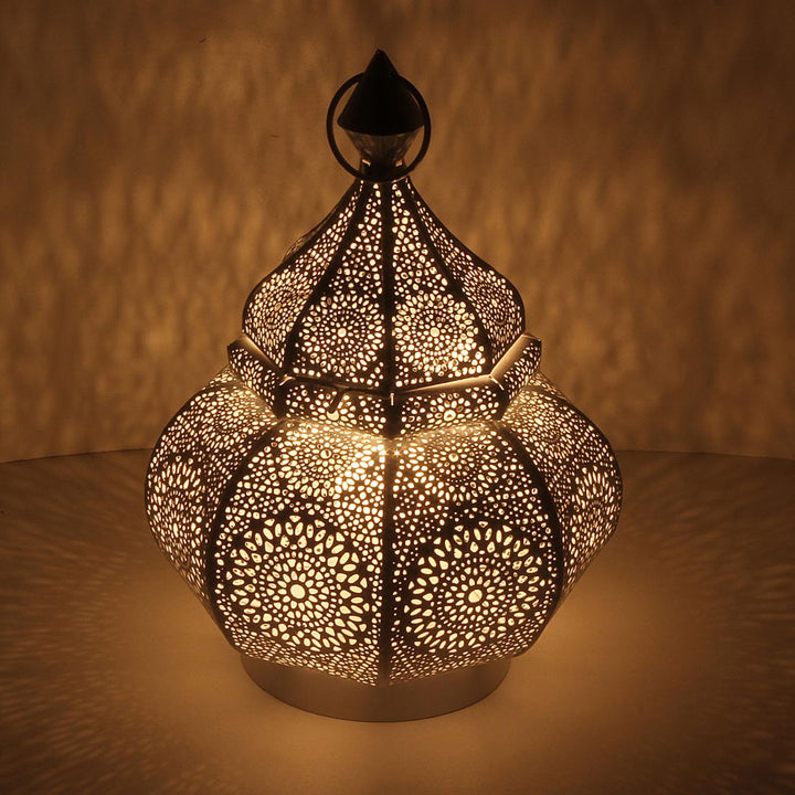 Oriental lantern Abir