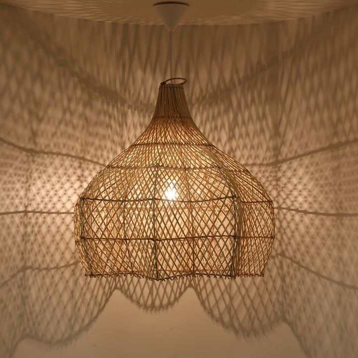 Manohara rattan lamp