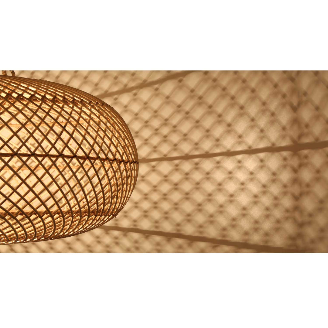 Esra rattan lamp