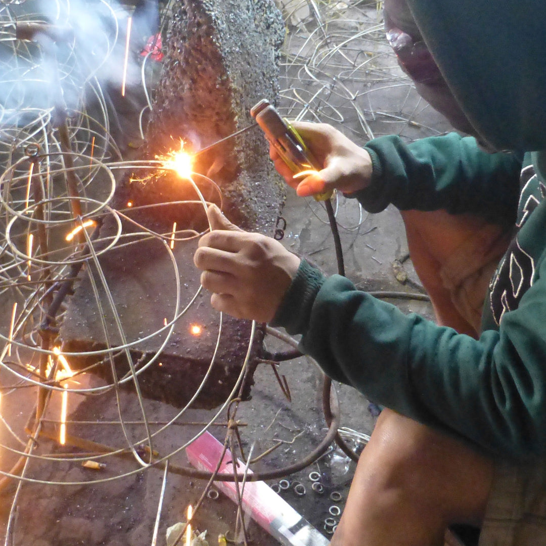 Manohara rattan lamp