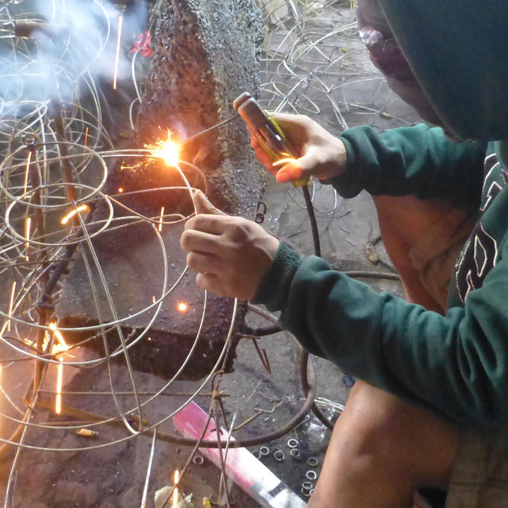 Nora rattan lamp