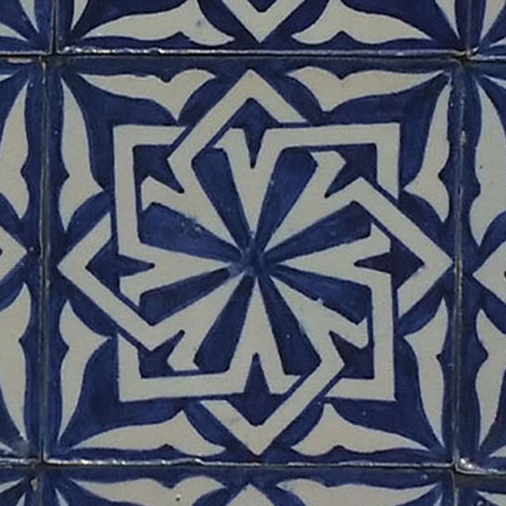 Hand-painted tile Hala