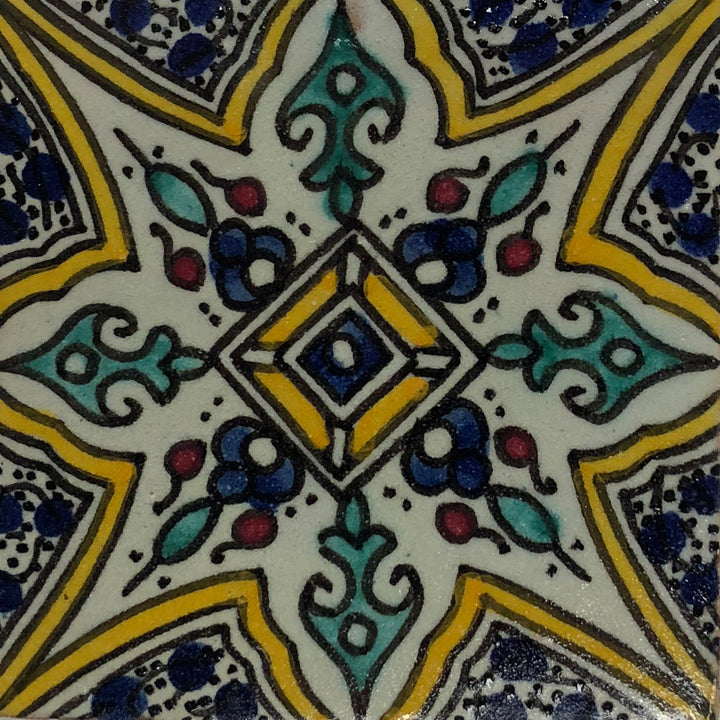 Hand-painted tile Enis