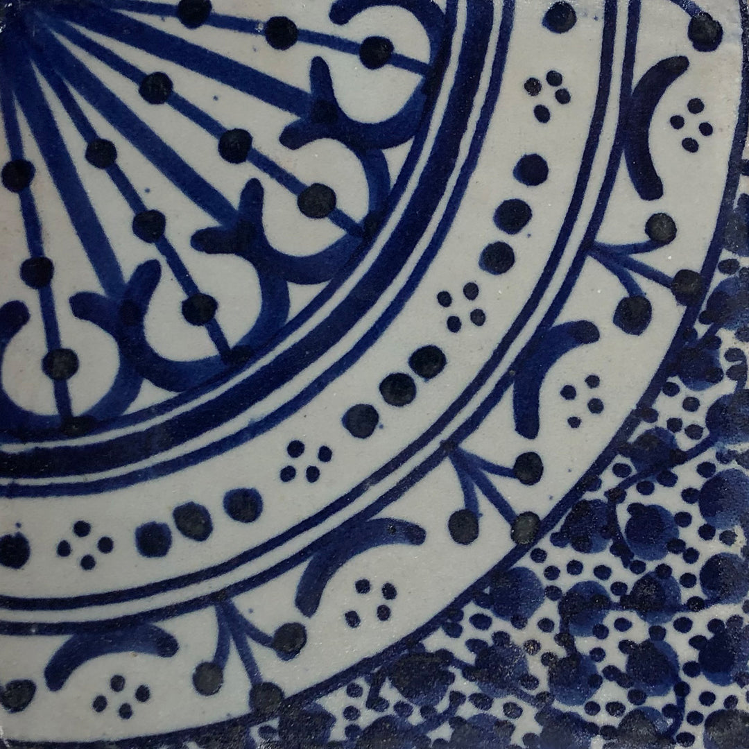 Hand-painted tile Hanefi