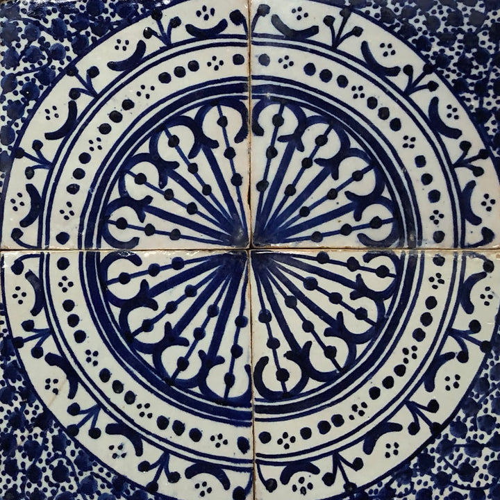 Hand-painted tile Hanefi