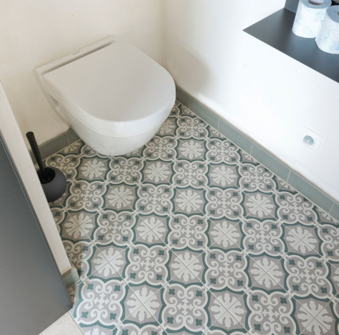 Moroccan tile Muna