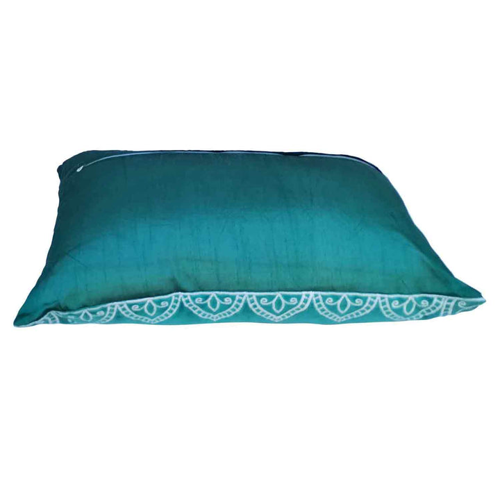 Moroccan velvet cushion Luka