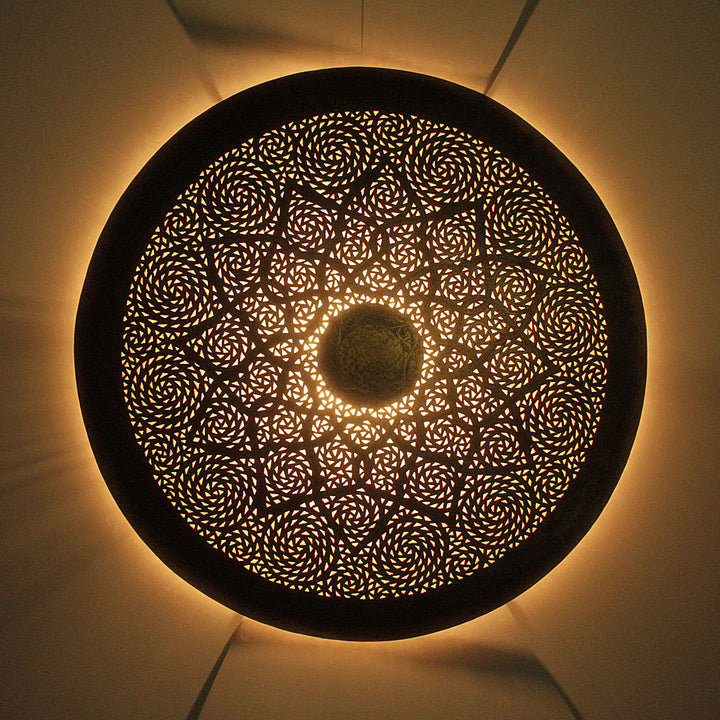 Hilal brass wall lamp 76Ø