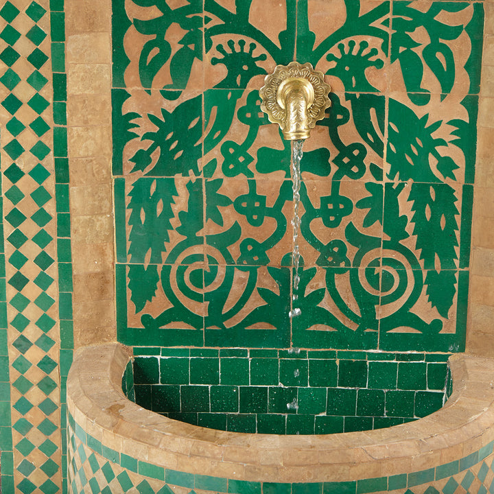 Mosaic fountain Tawus Green