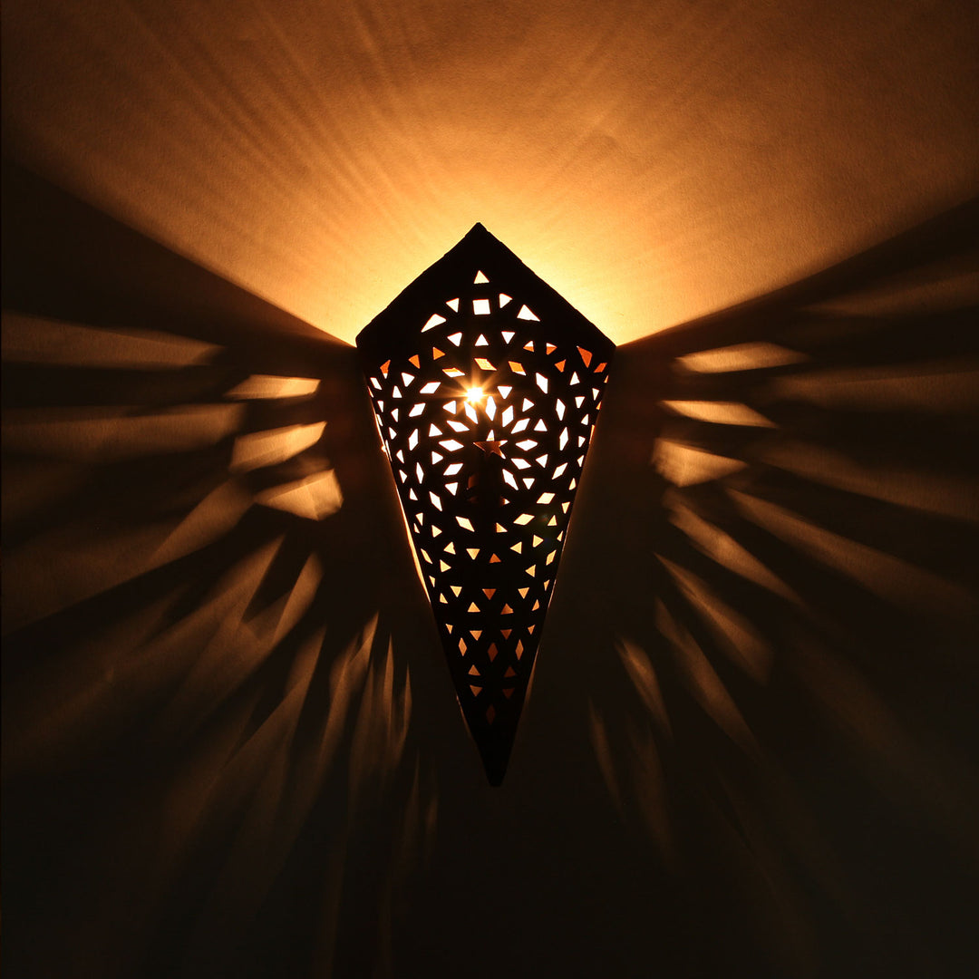 Oriental Iron Wall Lamp EWL03