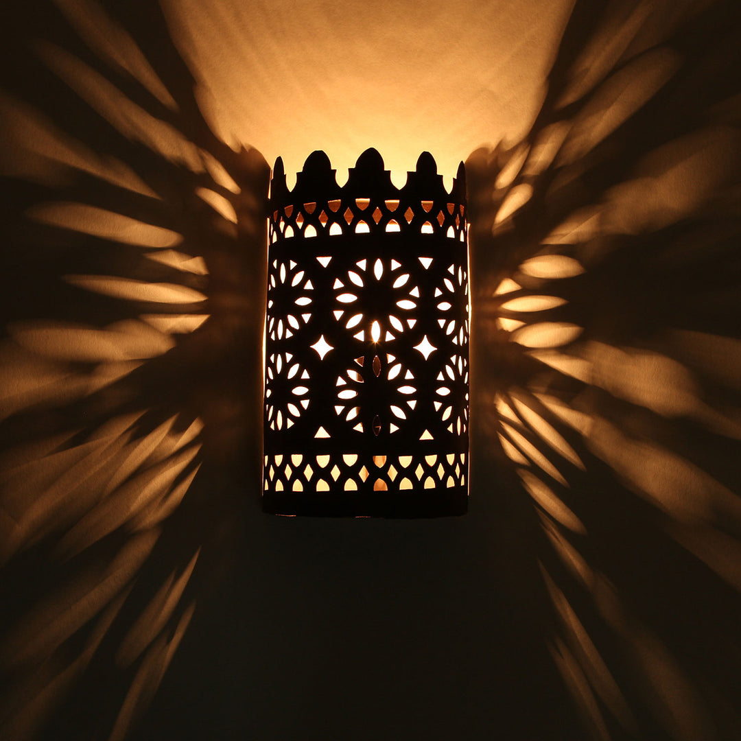 Oriental Iron Wall Lamp EWL01