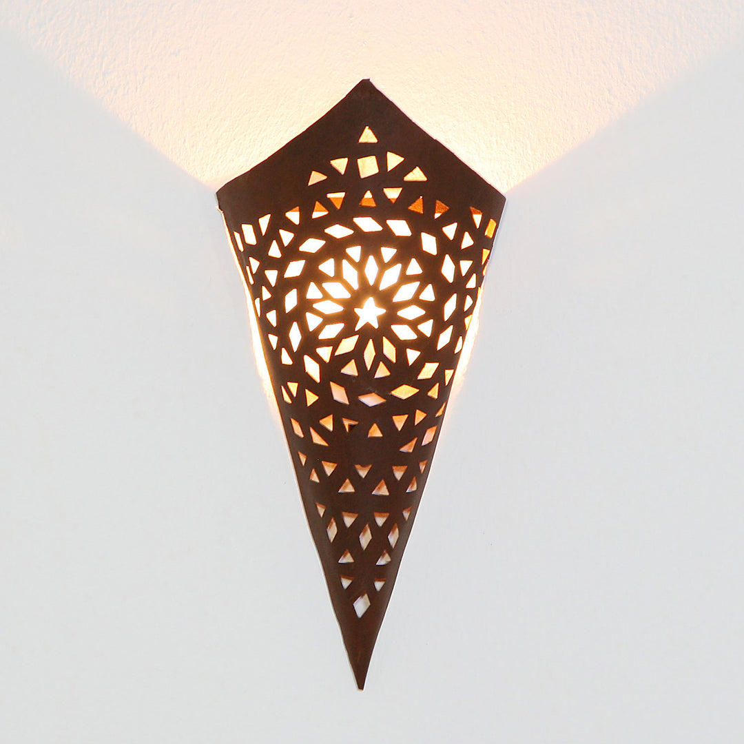Oriental Iron Wall Lamp EWL03