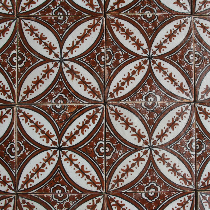 Hand-painted tile Selin