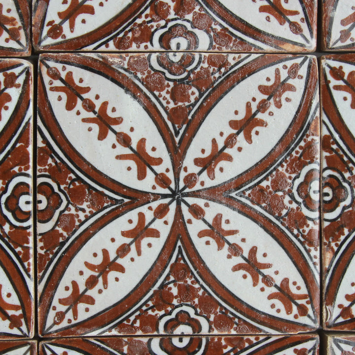 Hand-painted tile Selin