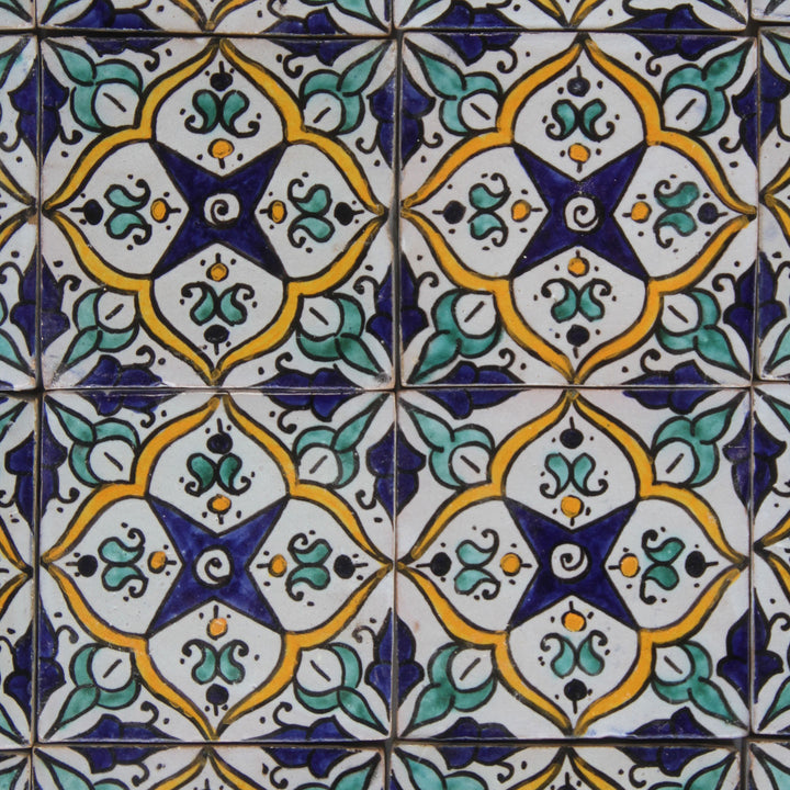 Hand-painted tile Asya