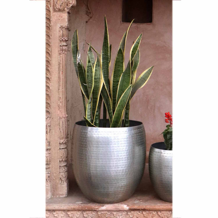Castellon Oriental Flower Pot