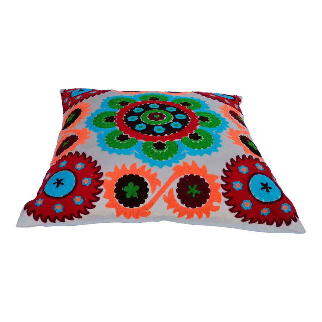 Mandala cushion Kera