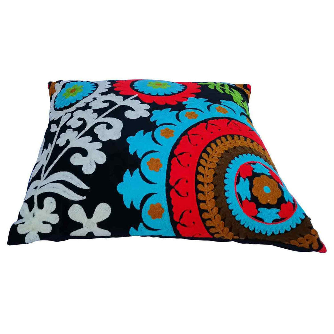 Mandala cushion Etna
